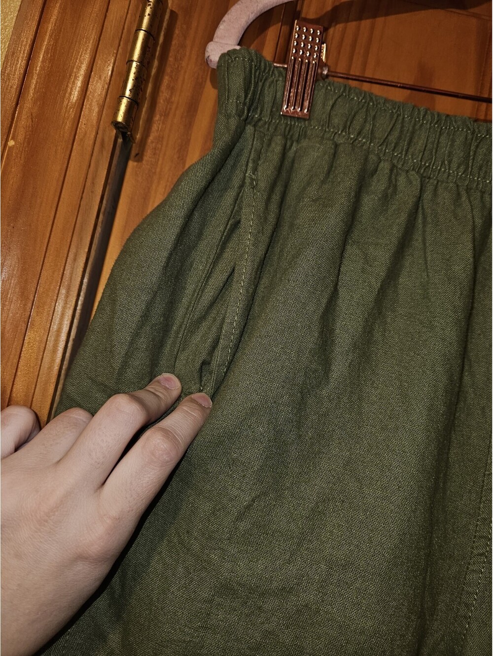 Max Studio London Green Olive Stretcht Cargo Pants Womens Size XL - Picture 3 of 12